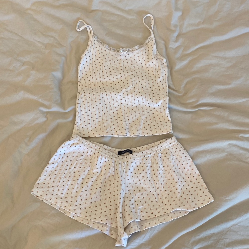 Brandy Melville Pink Floral Pointelle Set